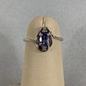 10K White Gold Sapphire and Diamond Ring - Elegant and Timeless Fine Jewelry